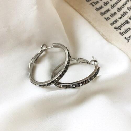 2020 New Round Circle Crystal Earrings for Womens Fashion Statement Punk Charm Earrings Party Jewelry