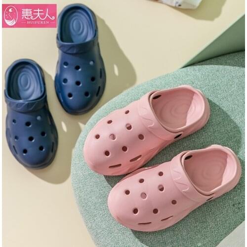 Slippers Womens Home Indoor Bath Light and Easy To Clean Beach Mens Slippers Shoes Woman Woman Slippers Fashion Shoes