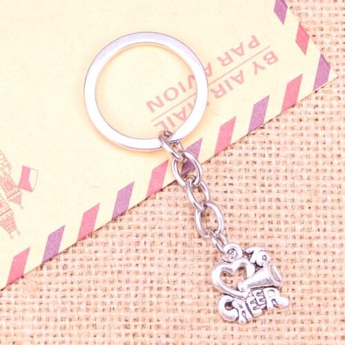 20pcs New Fashion Keychain 17x16mm cheer love cheerleading Pendants DIY Men Jewelry Car Key Chain Ring Holder Souvenir For Gift