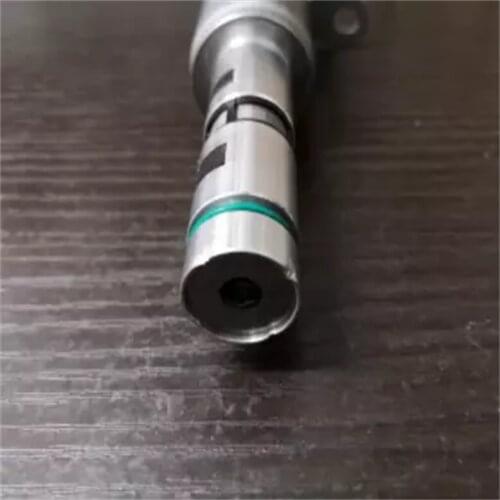 1x Vvt Variable Oil Control Valve Camshaft Timing Solenoid For Renault Clio Fluence Laguna Megane Grand Scenic 8200823650 car