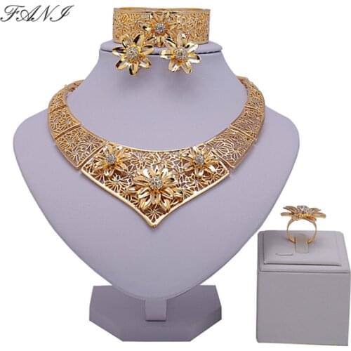 Fani Nigerian woman accessories jewelry set Fashion African Beads WeddingJewelry Set Dubai Gold Designer Jewelry Set Wholesale