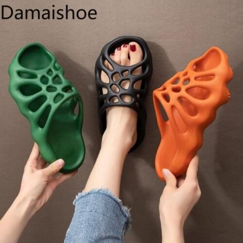 Hole Slippers Mens and Womens Summer Korean Style Trendy Non-Slip Soft Bottom Slipper Womens Summer Outerwear Couple Slippers