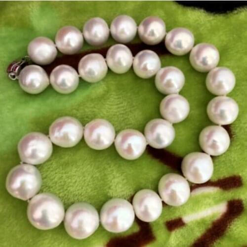 Gorgeous 12-13mm round white pearl necklace 18inch
