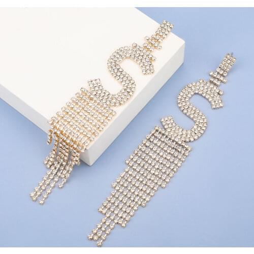 Pauli Manfi 2020 Fashion Creative Rhinestone Alphabet Series Tassel Earrings Womens Popular Party Banquet Jewelry Accessories