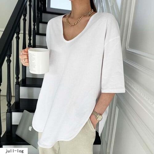 Korean V-neck White Cotton T-shirt Top Women Summer Half Sleeve Loose Tshirt Women 2021 New Arc Line Solid Tee Shirt Femme 13683
