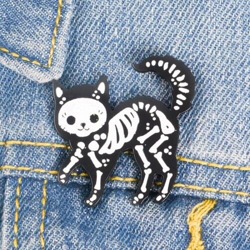 Skull Cat Enamel Pins Cool Lapel Pins Animal Badges fluoroscopy Brooches For Men Women Jewelry Accessories