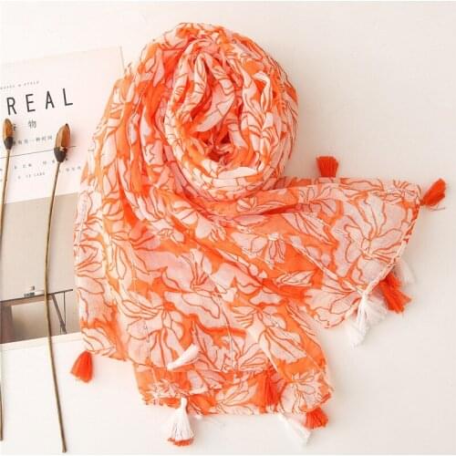 2021 Fashion Newest Leaf Printed Pattern Sequins Tassel Cotton Viscose Scarf Shawls Wraps 10pcs/lot