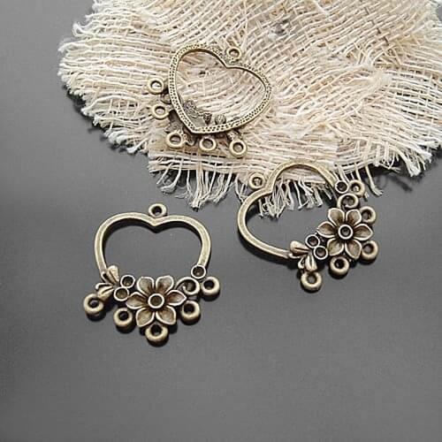 C380)20 pieces 33x27mm Antique Bronze Zinc Alloy with Flower Earrings Connector Charms Jewelry Findings Accessories