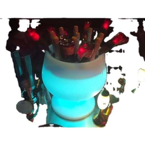 Latest Innovative Goblet Shape Modern Bar Products Furniture Beer Wine Ice Bucket Led