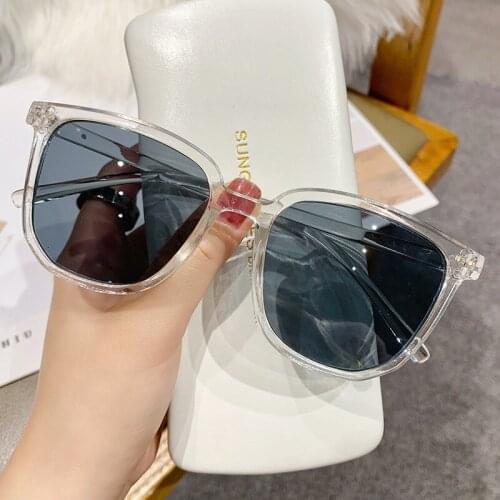 Fashion Sunglasses Women Vintage Luxury Brand Designer Black Glasses Sun Glasses for Female UV400 Eyewear Shades