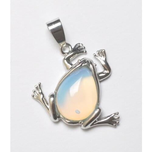 Opal Stone Bead GEM Pendant Frog Animal Jewelry Fashion S3087