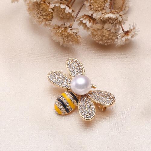 Luxury White True Natural Freshwater Pearl 10-11mm Crystal Pave Bee Brooch Pin