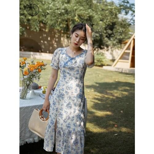 DUSHU Loose Office Lady Light Chinese Lace Stitching Embroidered Improved Cheongsam Summer 2021 New Puff Sleeve Button Dress