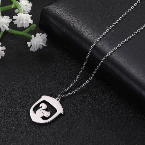 Skyrim Cute Squirrel Stainless Steel Pendant Necklace Women Link Chain Animal Charm Necklaces Jewelry Birthday Gift for Girls