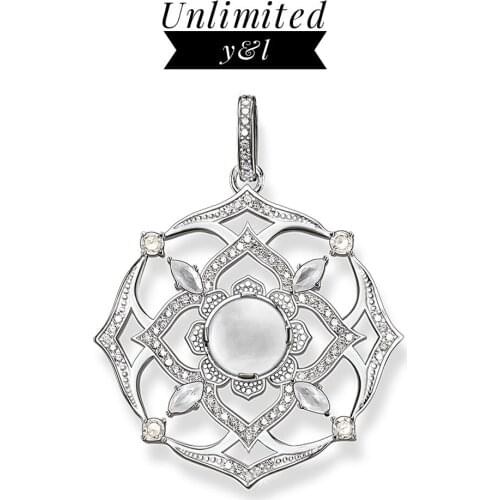 Lotus Flower Pendants Ornament Fashion Jewelry White Zircon Necklace Accessories Silver Chain Necklace Pendant for Women Gift