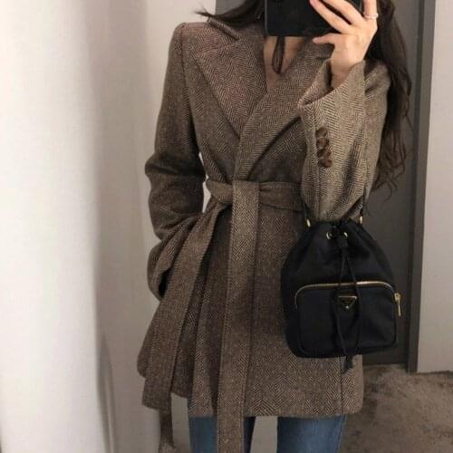 Fipyjip Women's Short Coats