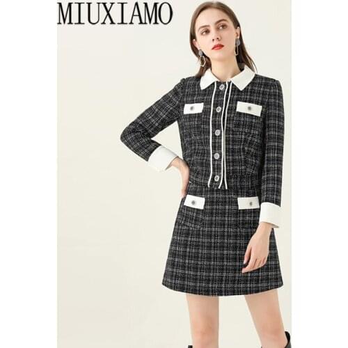 MIUXIMAO Woman's Sport Customs
