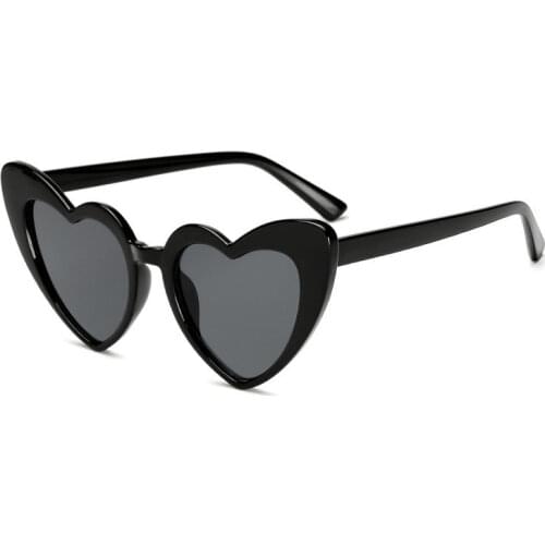 Brand Designer Vintage Sunglass Fashion Love Heart Sunglasses Women cute sexy retro Cat Eye Vintage cheap SunGlasses red female