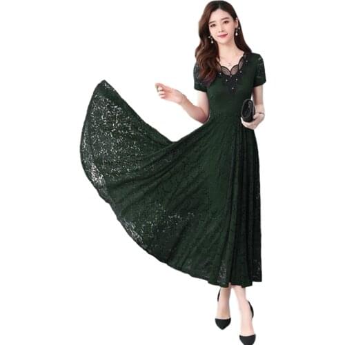 Lace dress 2021 spring and summer new temperament V-neck waist slimming was thin lace solid color short-sleeved dress