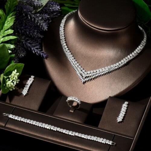 HIBRIDE Trendy Fashion Women Jewelry Set Classic Leaf Design Brilliant Sparkling AAA Cubic Zircon Wedding Dress Jewelry Set N-04