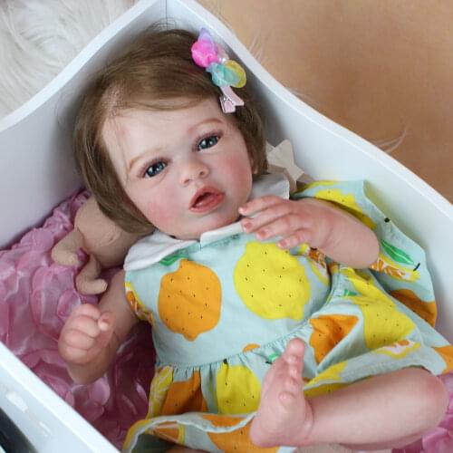 45 CM 3D Skin Tone Visible Veins Soft Silicone Reborn Baby Doll Toy For Girl Cloth Body Princess Dress Up Bebe Boneca Lifelike