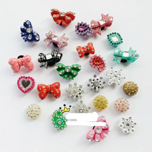 Geniune Cute Shoe Charms Accessories Cartoon Diamond Bowknot Snowflakes Shoes Buckle Decorations for Sandals Charms Kids Gift