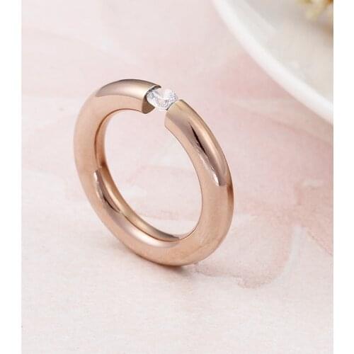 Hot Sale Fashion Women Men Rings Simple Stainless Steel Round Crystal Finger Rings Jewelry