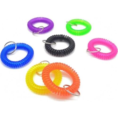 500PCS Stretchable Spiral Wrist Coil Key Tags Plastic Spring Hand Ring Garment Tag Wrist Band Keychain LX8704