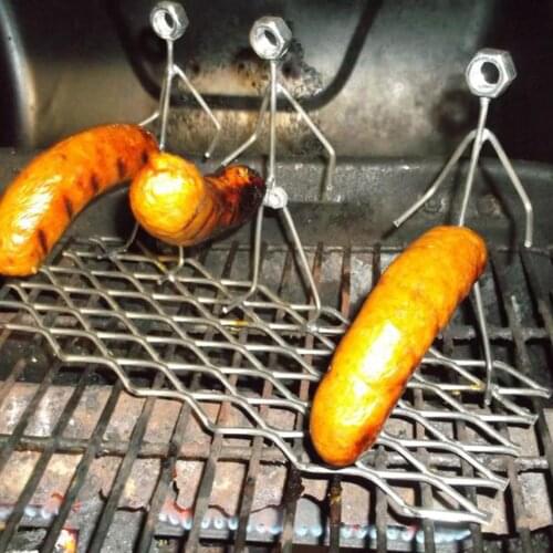 Metal Camping Barbecue Grill Novelty Craft Brat Hot Dogs Guys Skewer Rack Grill Camping Cookers outdoor cooking tool