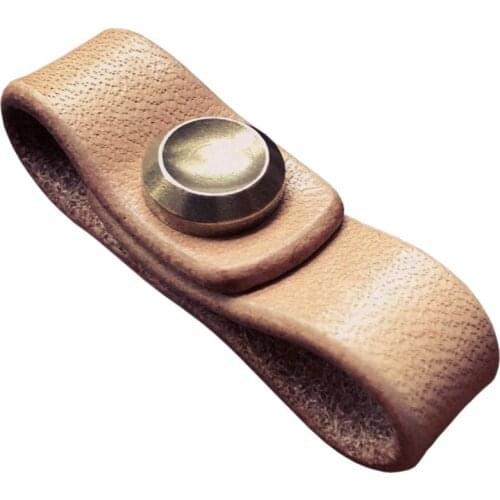 Japan Tochigi Saddle Leather Handmade Ring Car Keychain With Cowhide Pendant Men And Women Pure Brass