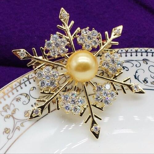 ALPHONSE Elegant Female Snowflake Brooch Pearl Zircon Brooch for Women Party Gifts Christmas Jewelry Pins