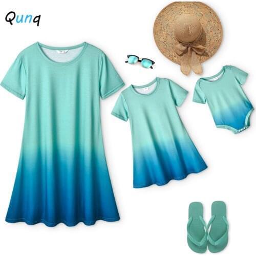 Qunq Mother Daughter Dress 2021 New Summer O-neck Gradient Blue Color Dresses for Women Baby Kids Girl Family Matching Outfits