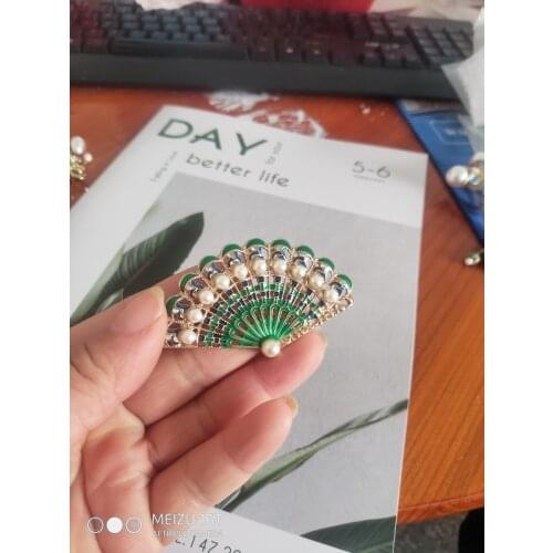 Corsage, deserve to act the role of personality pin dress to restore ancient ways