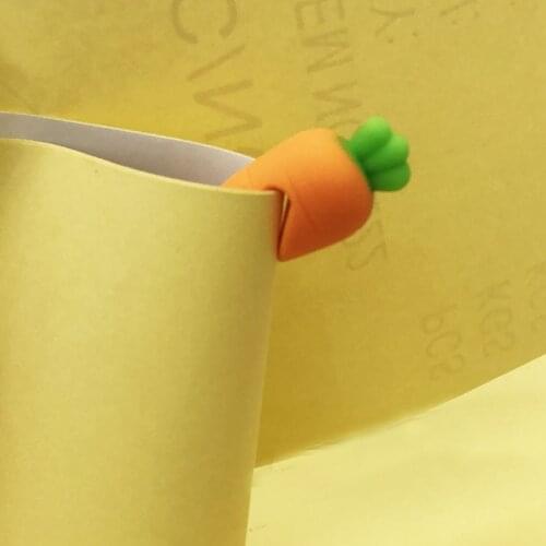 1Pc Cute Carrot Overflow Preventer Pot Cover Prevent Overflow Silicone Lifting Pot Holder Kitchen Gadgets