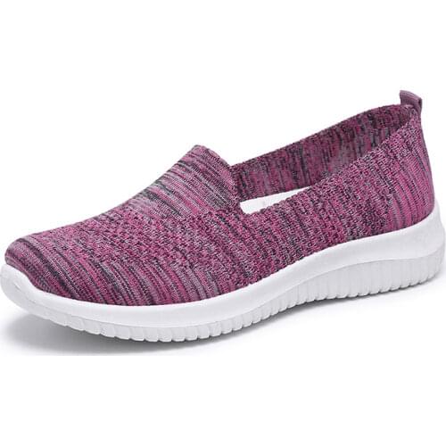 Women Casual Shoes Light Sneakers Breathable Mesh Summer Knitted Vulcanized Shoes Outdoor Slip-On Sock Shoes Plus Size Tennis A8