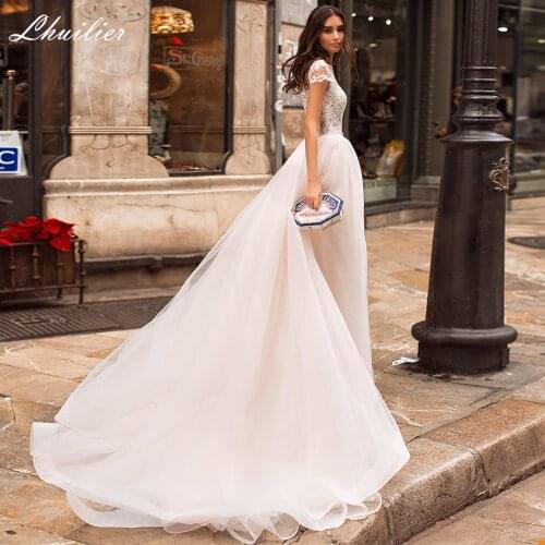 Lhuilier Elegant Mermaid Lace Wedding Dresses 2021 O Neck Short Sleeves Appliques Beaded Bridal Dress with Detachable Train