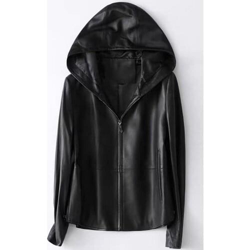 2020 New Sheepskin Hooded Jacket Fashion Short Real Leather Jacket Women Coat
