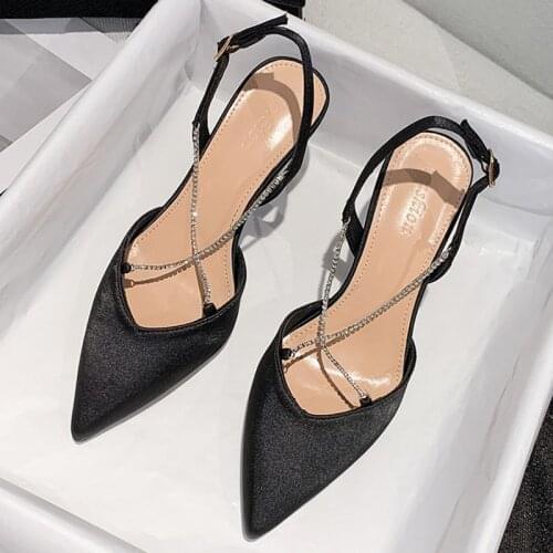 Yu Kube Wedding Shoes For The Bride