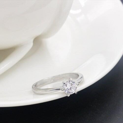 Exquisite Big Shiny Clear Zircon Silver Plated Thin Band Elegant Twikling Rings For Women 4 Sizes