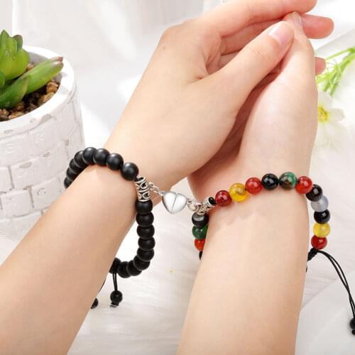 2pcs / Set Magnet Attract Couple Bracelet Heart Shape Round Charm Jewelry Natural Stone Beaded Bracelets Lover Jewelry Gifts