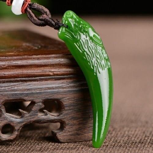 Natural Green White Jade Wolf Tooth Pendant Necklace Jewellery Fashion Accessories Hand-Carved Man Amulet Gifts Sweater Chain