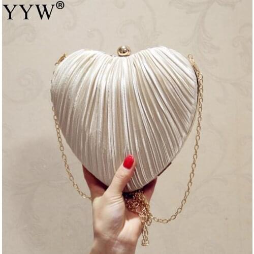Cloth Pleated Womens Clutch Bag Hand Bags New Arrival 2021 Heart Shape Clutch Bag with Chain Evening Bags Shoulders Crossbody