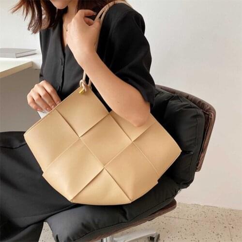 1PC Large Capacity Female Travel Shopping Bag Woven Tote Bags for Women Casual Pu Solid Shoulder Bag Ladies Handbags