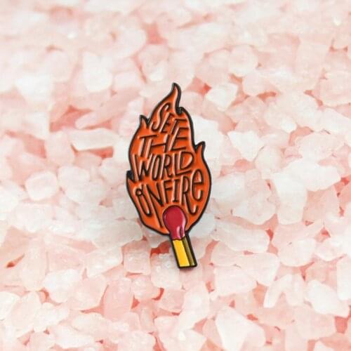 Red flame burnt match Enamel Brooch Set the world on fire Badge Matches Flame Blaze Lapel Pin Denim Shirt Collar Punk Gift