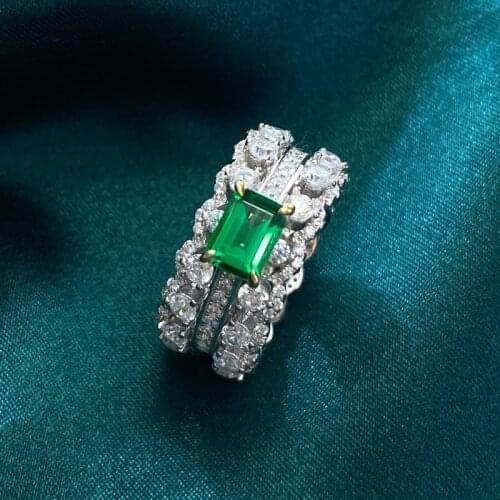 Apaison Rings With Diamonds