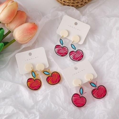2021 New Fashion Small Fresh Hand-painted Acrylic Apple Dangle Earrings Personality Sweet Girl Womens Jewelry Accessories