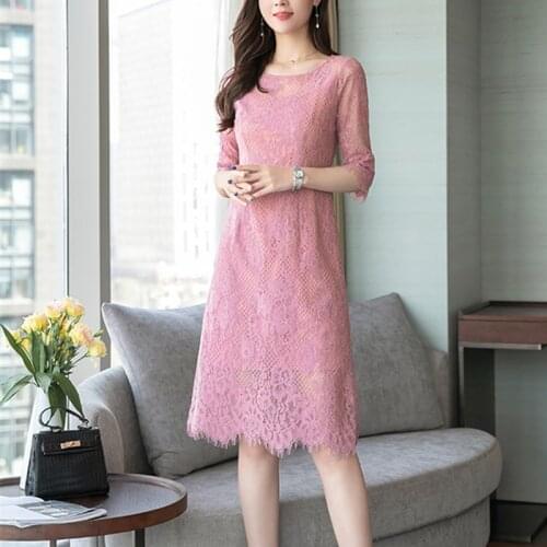 2019 summer womens new lace pink dress Medium long section hollow half-sleeved waist was thin lace temperament dress female l23