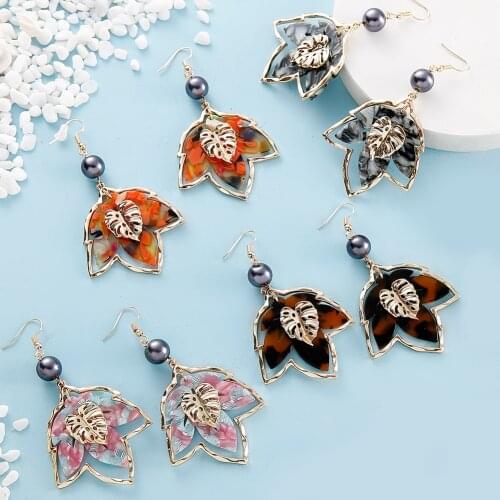 SophiaXuan Designer Maple Leaf Dangle Drop Acrylic Earrings Women Vintage Earrings Bohemian Jewelry Resin Colorful Earring