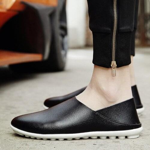 QWEDF 2019 Men Casual Shoes Luxury Brand Mens Loafers Moccasins Breathable Slip on Black Driving Shoes Zapatos Hombre X8-62