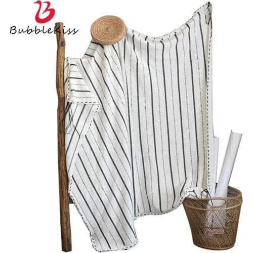 Bubble Kiss Black And White Ribbon Blanket Striped Design Knitted Photo Prop Blanket Pure Cotton Home Decor Tapestry Blanket
